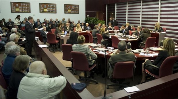 Un vérificateur spécial pour Laval