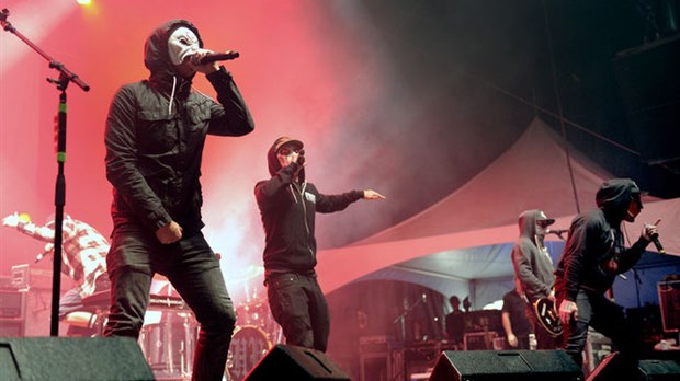 Hollywood Undead et We Are Wolves à Laval