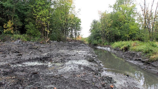 Québec force Laval à restaurer le cours d’eau Sainte-Rose