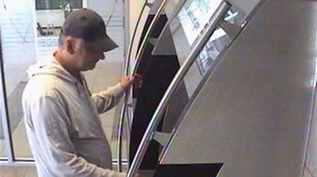 Suspects de fraude à identifier