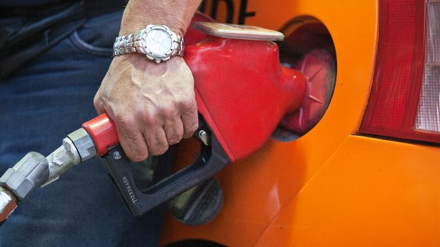 À la veille des vacances de la construction : le prix de l'essence à 1,50$ le litre