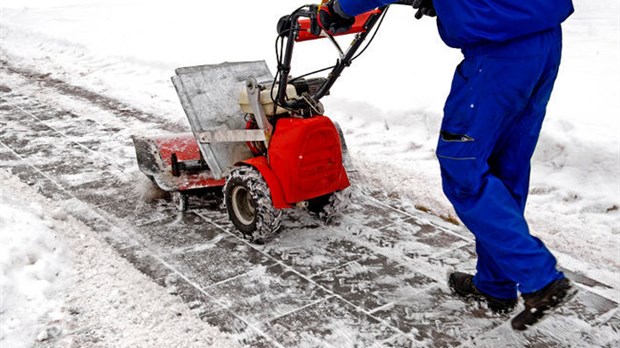 Les travailleurs extérieurs doivent se méfier du froid