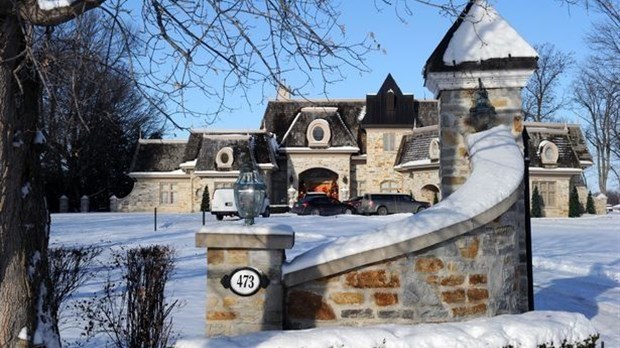 Détournement de matériaux allégué