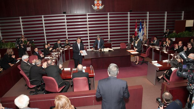 Combien gagnent les élus lavallois?