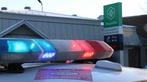 Vol à main armée à la Caisse Populaire St-Martin-de-Laval