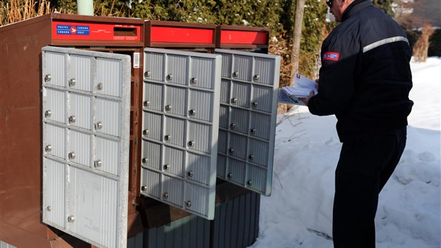 Fin de la livraison du courrier à Laval
