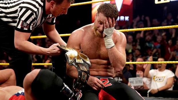 Le lutteur Sami Zayn remporte la ceinture NXT de la WWE