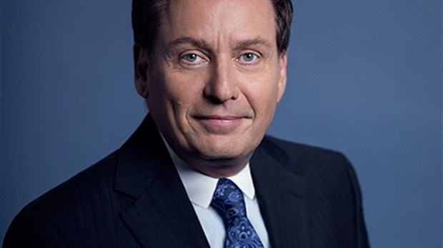 Le ministre Moreau change de ton mais maintient l’ultimatum