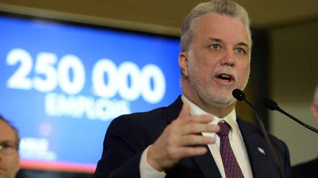 Couillard promet 250 000 emplois