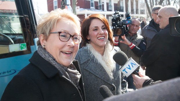 Pauline Marois présente Djemila Benhabib