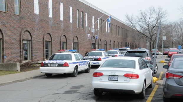 Appel à la bombe à l'école Georges-Vanier