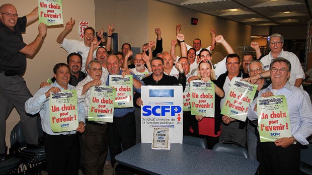 Les chauffeurs de la STL renouvellent leur confiance au SCFP