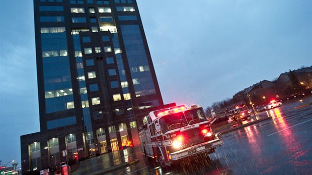 Intervention des pompiers sur le Carrefour
