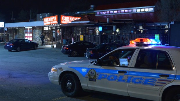 Coups de feu dans le stationnement d’un restaurant à Chomedey