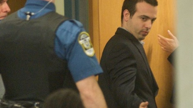Alfieri plaidera coupable