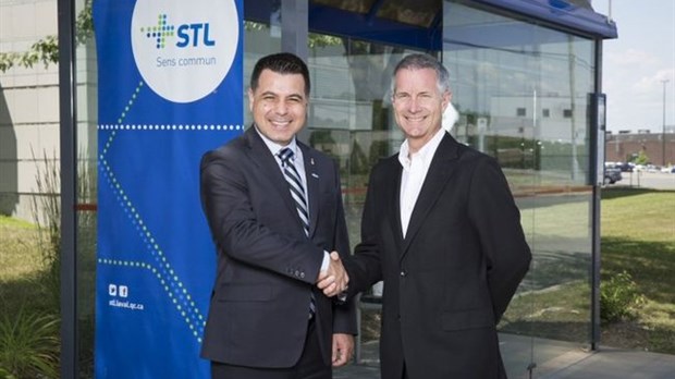 Québecor va gérer les abribus de la STL