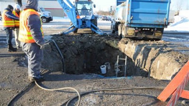 Un bris d’aqueduc force la fermeture du boulevard Curé-Labelle 