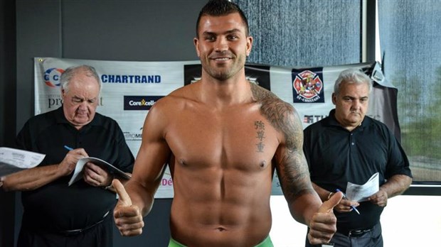 « Je souhaite être un boxeur dominant » — Steve Bossé