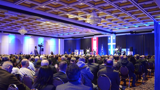 Le lancement de campagne de deux candidats conservateurs attire les foules à Laval