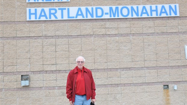 L'aréna Laval-Ouest rebaptisé en son nom: Hartland Monahan heureux du dénouement