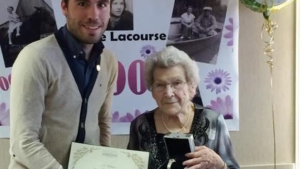 Le député de Sainte-Rose souligne le centenaire de Mme Jeanne Lacourse Plamondon