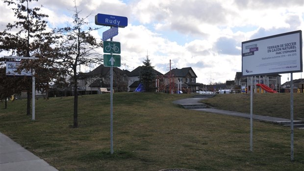 Terrain de soccer parc Stéphanie : début de la phase 2 des travaux aujourd’hui