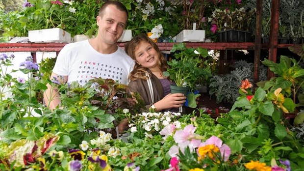 La Ville de Laval remettra des fleurs à ses citoyens le samedi 23 mai