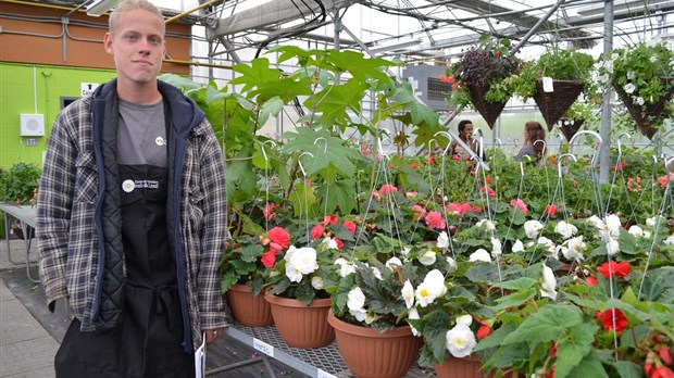 Vente annuelle des élèves en horticulture de Laval
