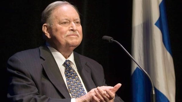 Hommage des Lavallois à Jacques Parizeau