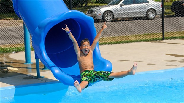 Les piscines et les jeux d'eau resteront ouvertes tous les jours jusqu'au 16 août