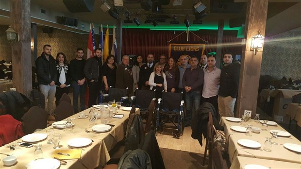 Club Lions Laval Espoir fait une donation généreuse à l'association de jeunes d'origine Libanaise Lyom