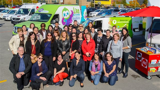 Laval accueille les bibliomobiles du Québec et inaugure une murale pour les jeunes