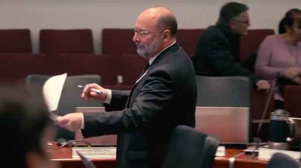 Un règlement animalier qui criminalise les propriétaires d’animaux selon le Parti Laval