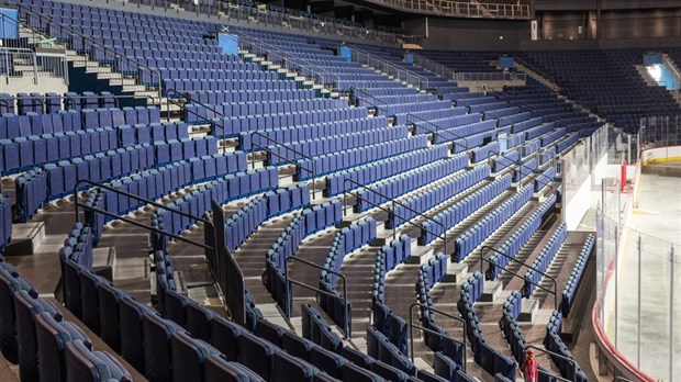 Place Bell de Laval : visite des trois glaces en vue de l’ouverture en