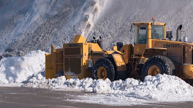 « La sécurité des citoyens n’est nullement menacée par les pratiques de déneigement de la Ville », déclare le maire, Marc Demers