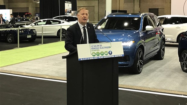 Laval devient la 1re ville au Canada à offrir des subventions liées à l’électrification des transports