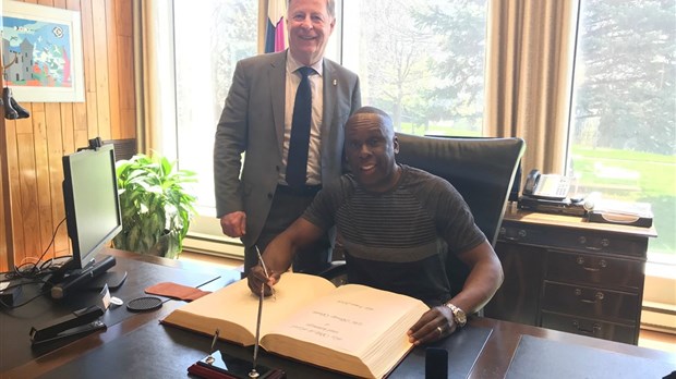 Bruny Surin, porte-parole de Laval à vélo 2018