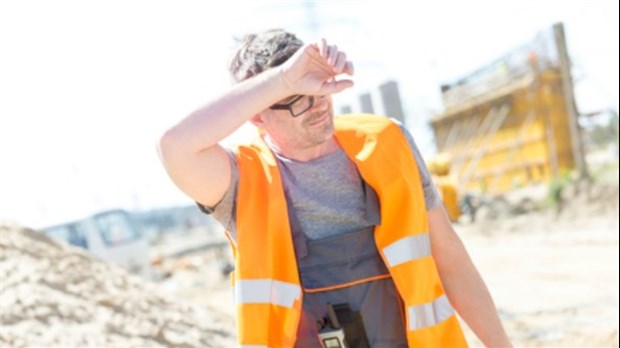 La CNESST vous rappelle que travailler à la chaleur n'est pas sans risques
