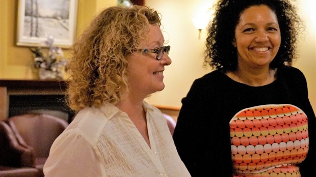 Christine Mitton et Marguerite Blais partent à la rencontrent des aînés