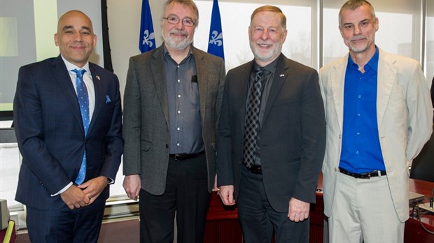 Laval et la Société nationale du Québec à Laval fêtent le drapeau du Québec