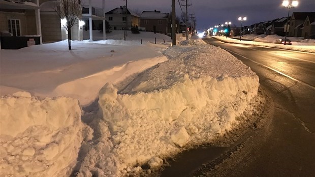 Le principal groupe d'opposition Action Laval réagit au rejet de ses propositions sur le déneigement