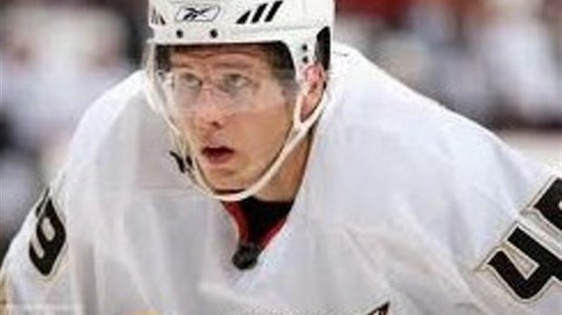 Hockey sur glace: Maxime Macenauer et Gabriel Girard rejoignent les Pétroliers du Nord 
