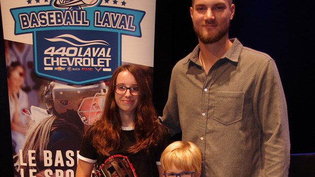 Baseball Laval récompense ses membres lors du Gala Méritas