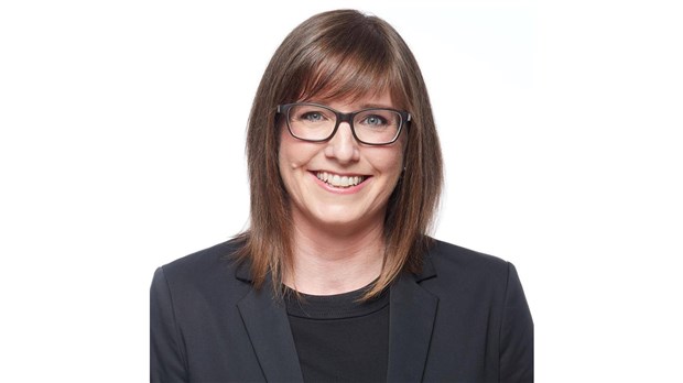 La ministre Marie-Eve Proulx poursuit sa tournée régionale  dans la région de Laval