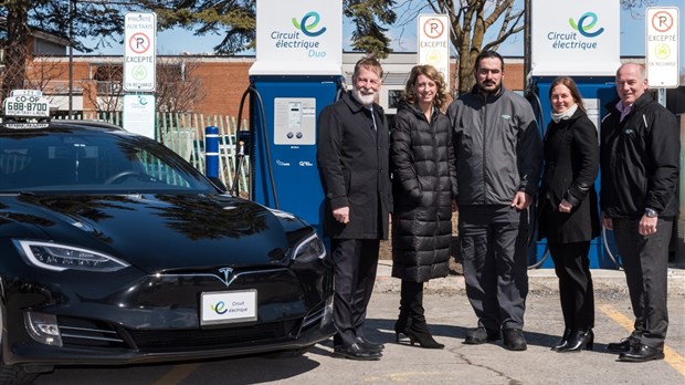 Nouveau service de recharge rapide prioritaire pour les taxis électriques
