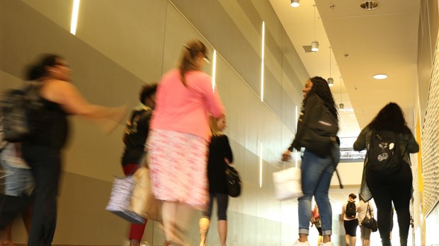 Le Collège Montmorency lance un avis de recherche pour retrouver ses anciens