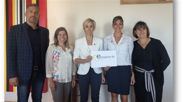 Englobe s’engage pour 7 500 $ et devient la première Entreprise de cœur de la Fondation du Collège Montmorency