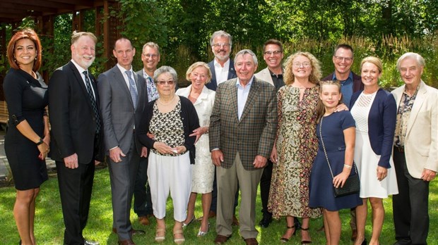 La communauté lavalloise souligne l’anniversaire de la Résidence Riviera