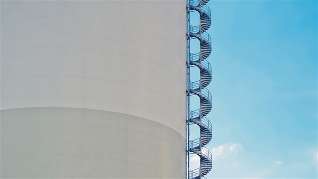 Soyez vigilants pour prévenir les accidents dans des silos-tours