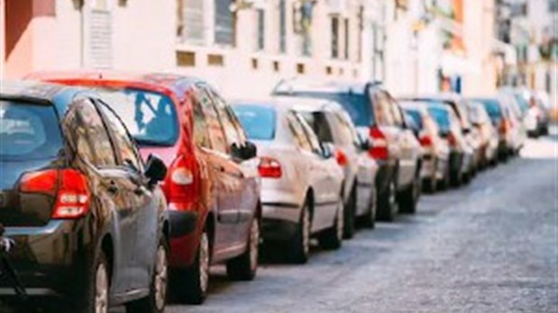 Une tolérance du stationnement en alternance jusqu'au 1er novembre
